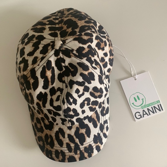 Ganni Accessories - GANNI Leopard Canvas Cap NWT One Size